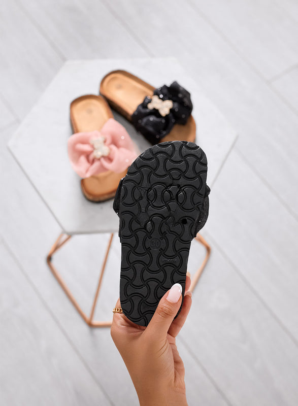 CAIRO - Sandali neri Ciabatte bambina con fiocco maxi e orsetto gioiello