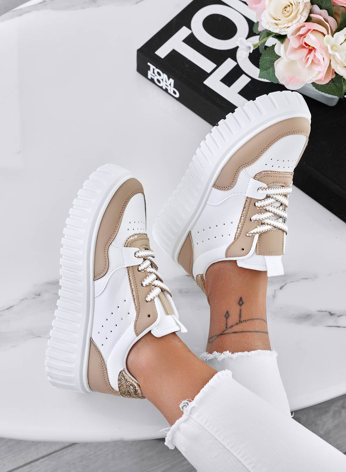 DAIANA - Sneakers bianche con inserti fango e lacci in tessuto