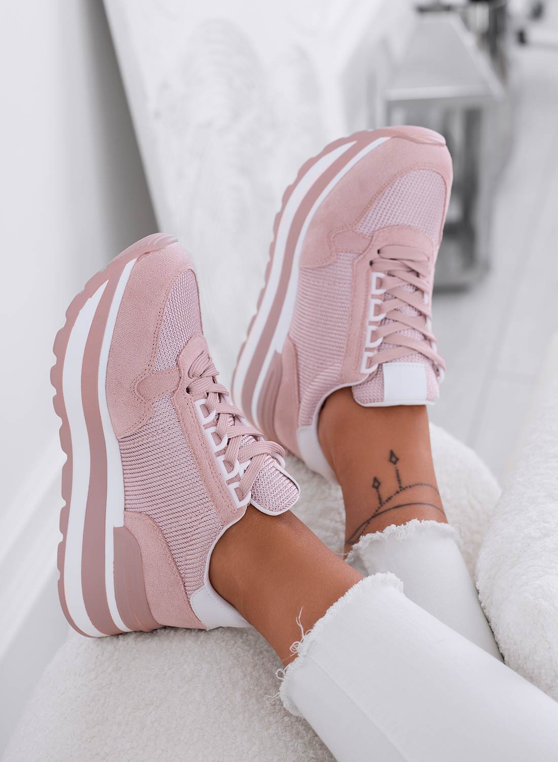 Sneakers rosa in tessuto