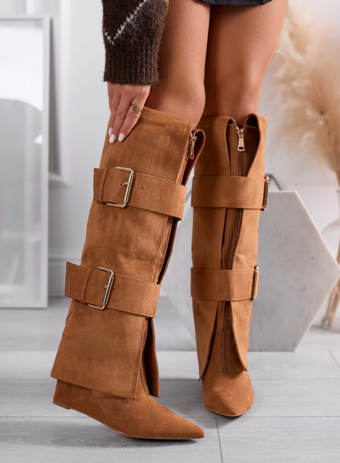 MEDELLIN - Stivali camel con zip e fibbie