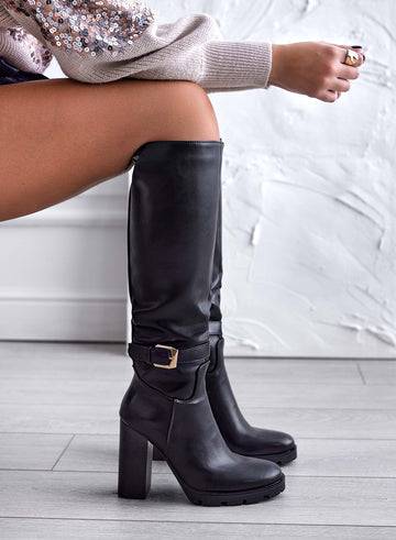 VIENNA - Black boots with gold buckle