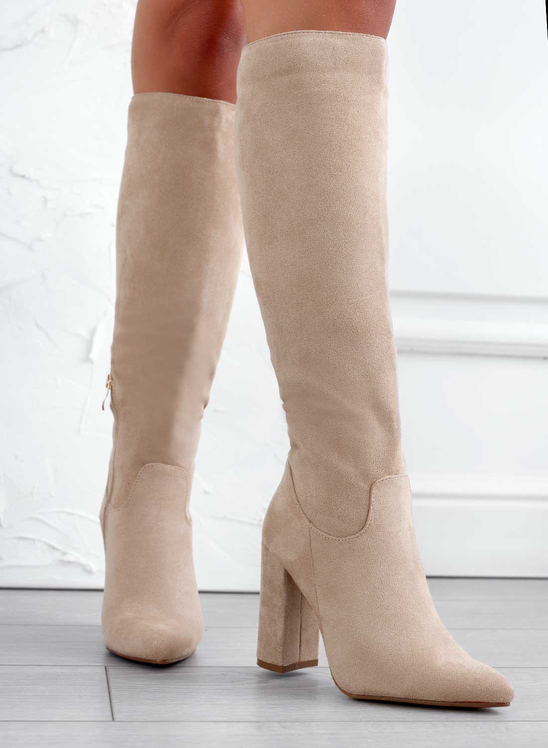 WENDY - Stivali beige scamosciati con tacco alto