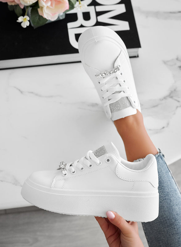 DELIA - Sneakers bianche con applicazione gioiello