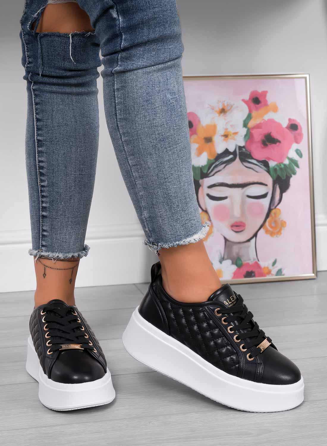DALILA - Black quilted platform sneakers with high sole