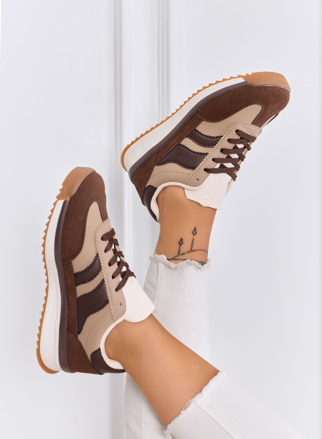 BIELLA - Sneakers marroni in tessuto con dettagli fango e suola in gomma