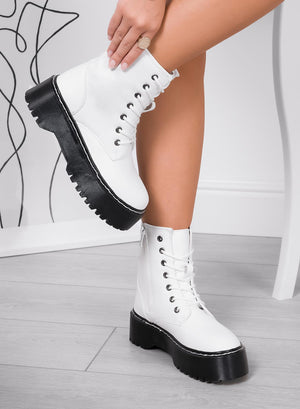 LARISSA - White hammered Alexoo combat boots with thick sole