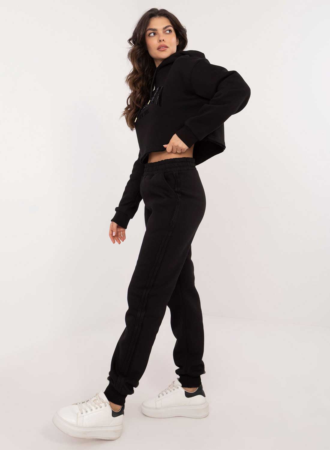 Black two-piece fleece tracksuit with "Brooklyn" print