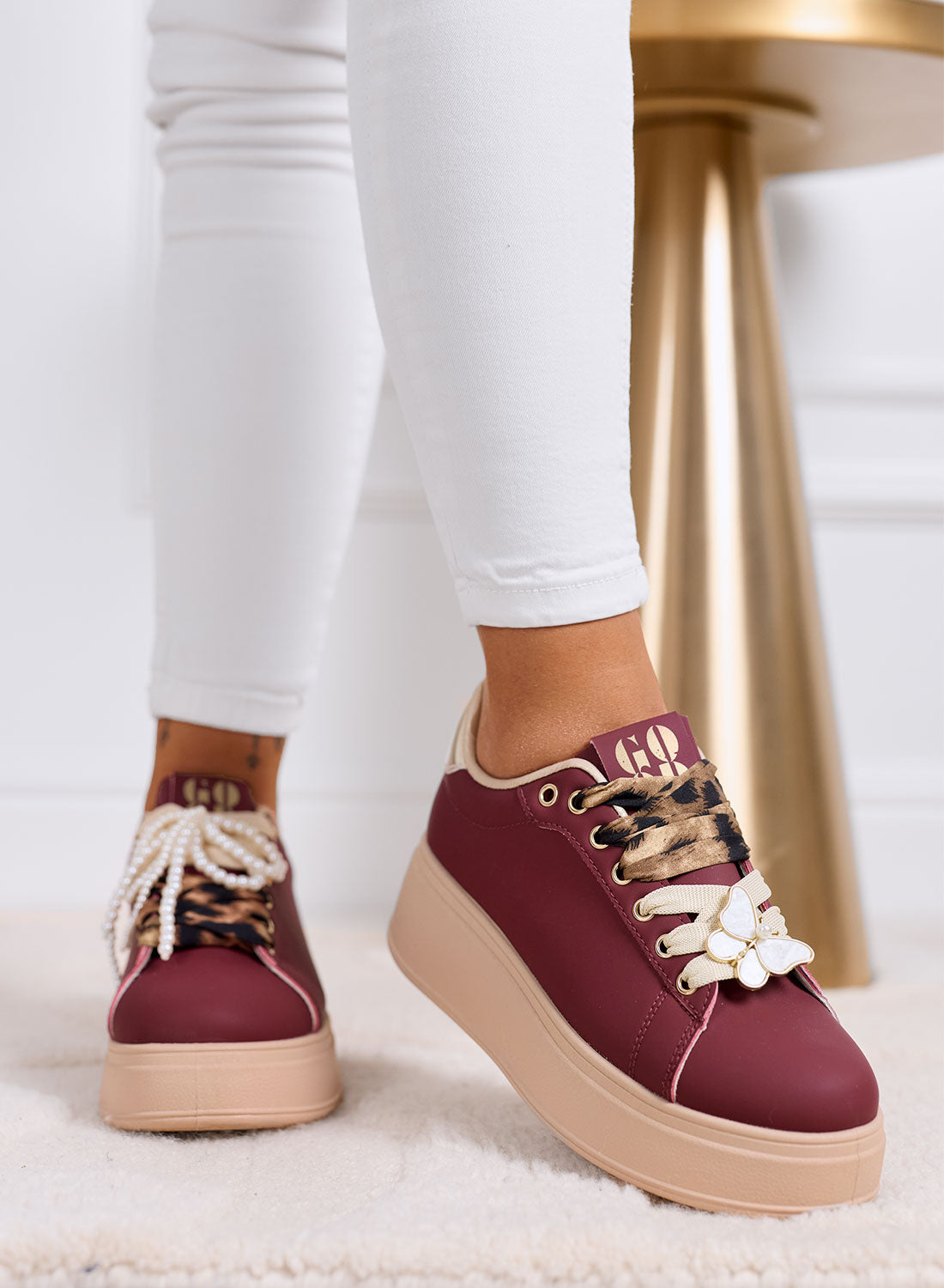 LAURA - Sneakers bordeaux platform con lacci animalier e dettagli gioiello