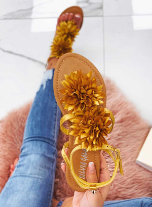 CONNIE - Yellow satin thong sandals with applied flower