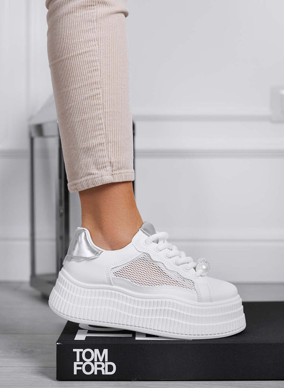 MIRELA - Sneakers bianche con inserti argento suola ad onda e rete