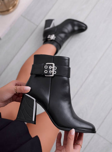 KISHA - Black ankle boots with buckle and quilted heel