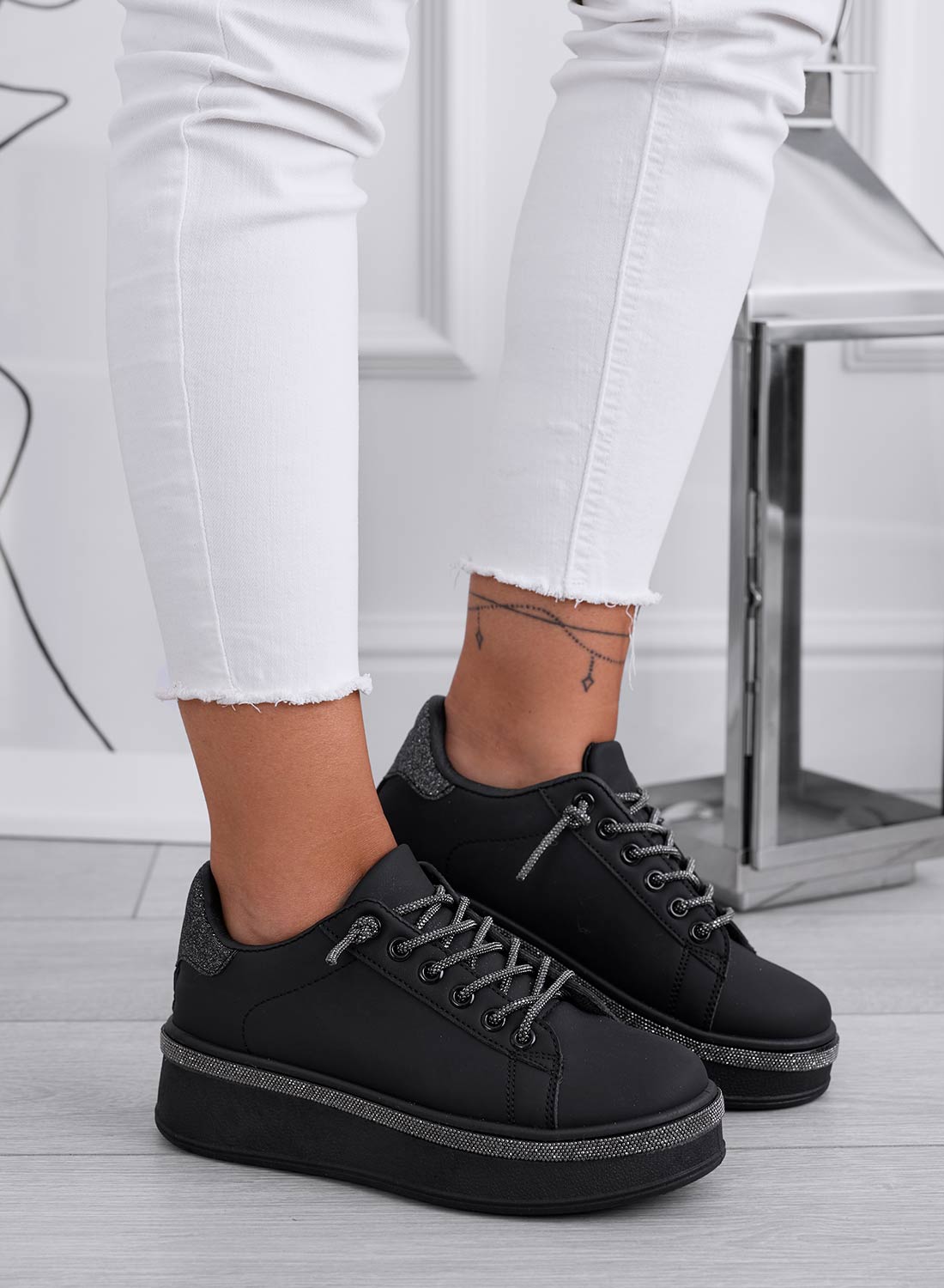 FRANKIE - Black sneakers with laces and jeweled trim