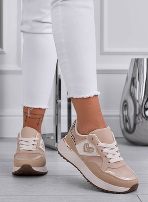 Mud sneakers with gold glitter heart