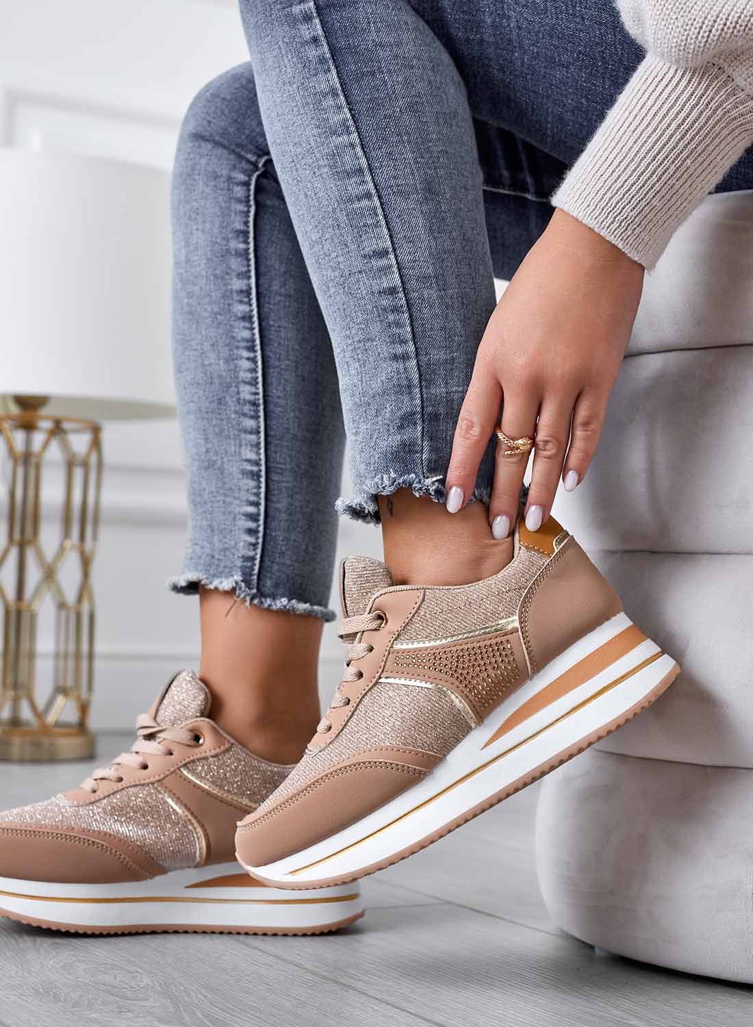 Mud sneakers with glitter inserts