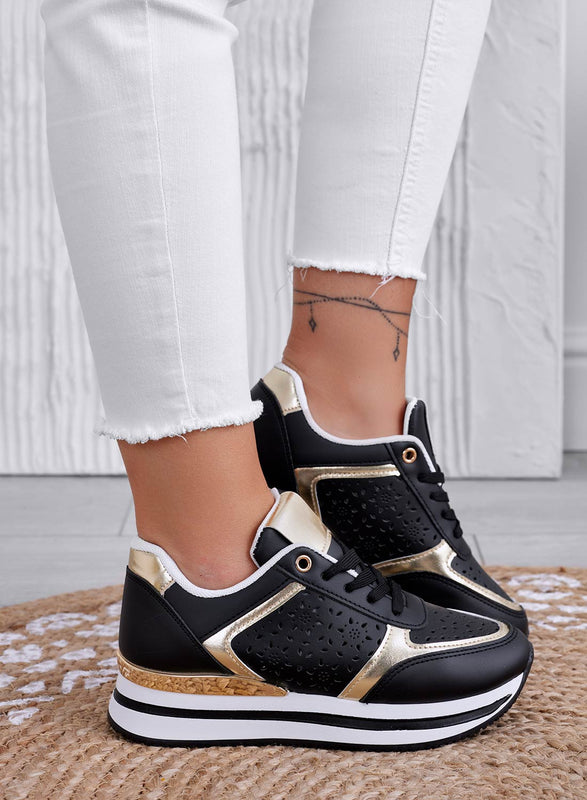 MINA - Sneakers nere traforate con inserti oro