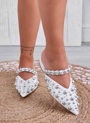 WILDA - White pointed-toe mule ballerinas with sphere studs