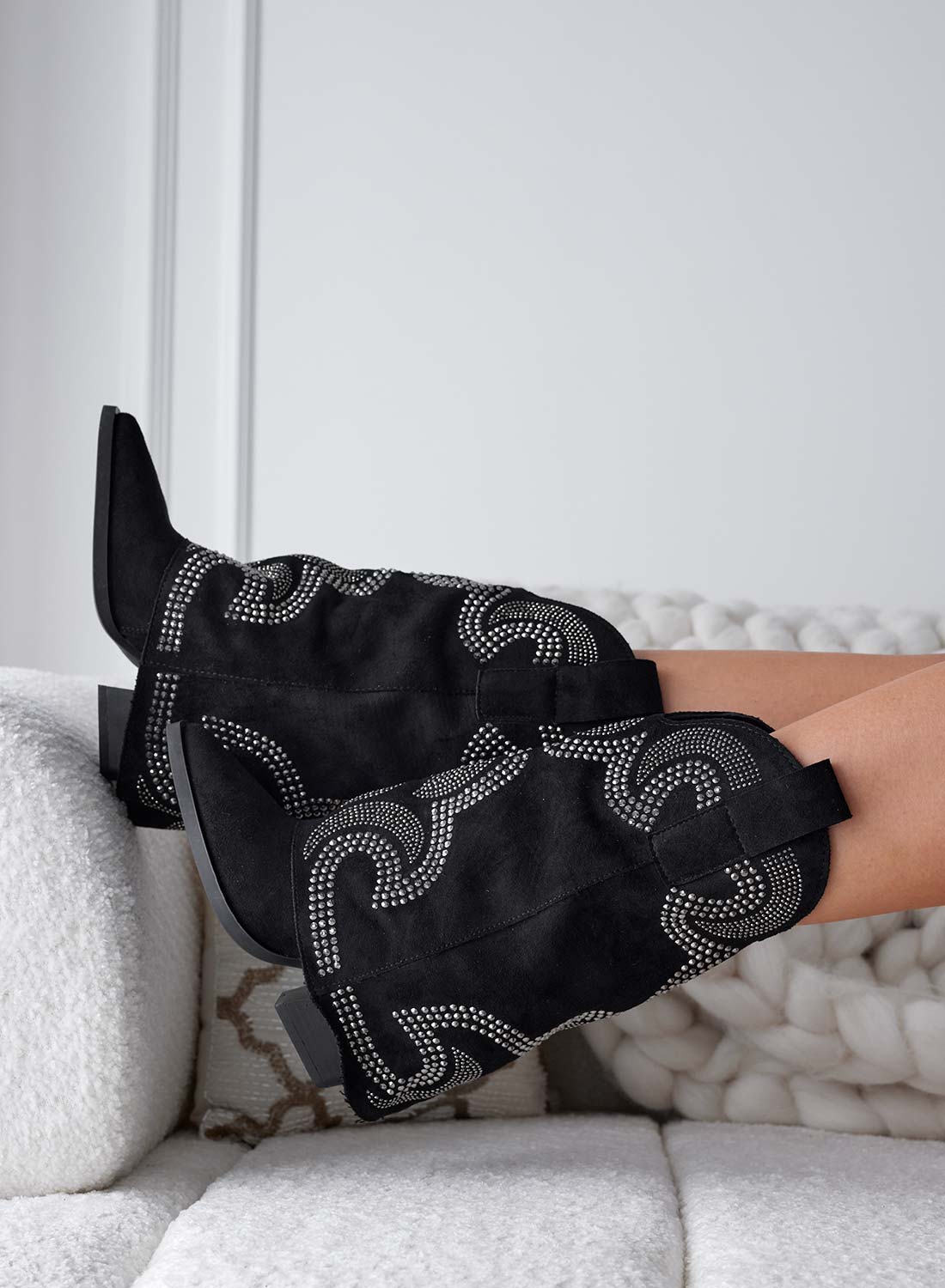 ARAGON - Black suede camper ankle boots with rhinestones