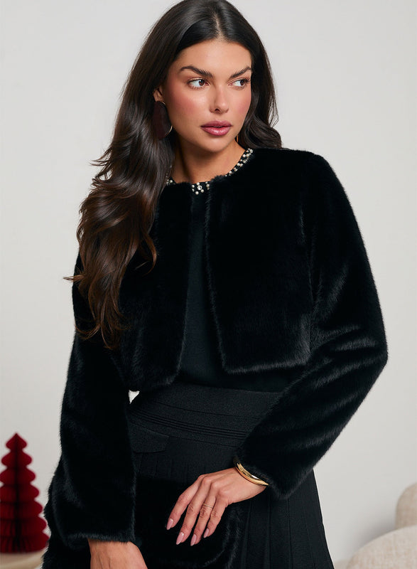 Black cropped jacket in faux fur