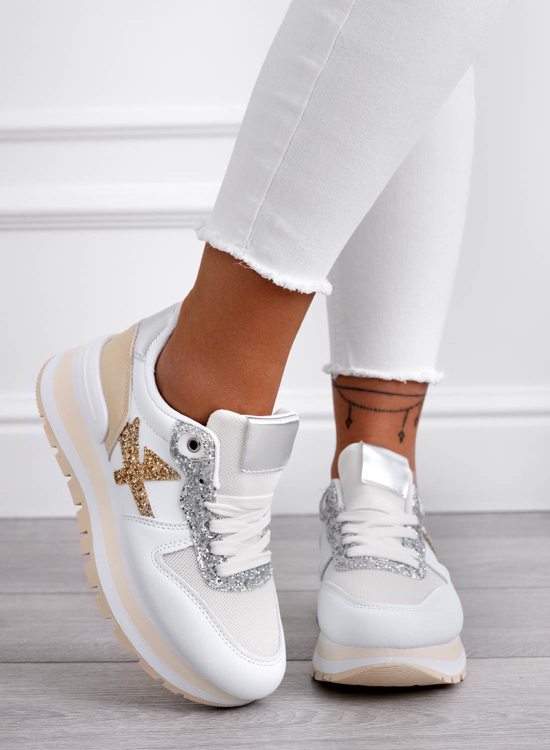 TYLER - Sneakers bianche con inserti glitter oro e argento