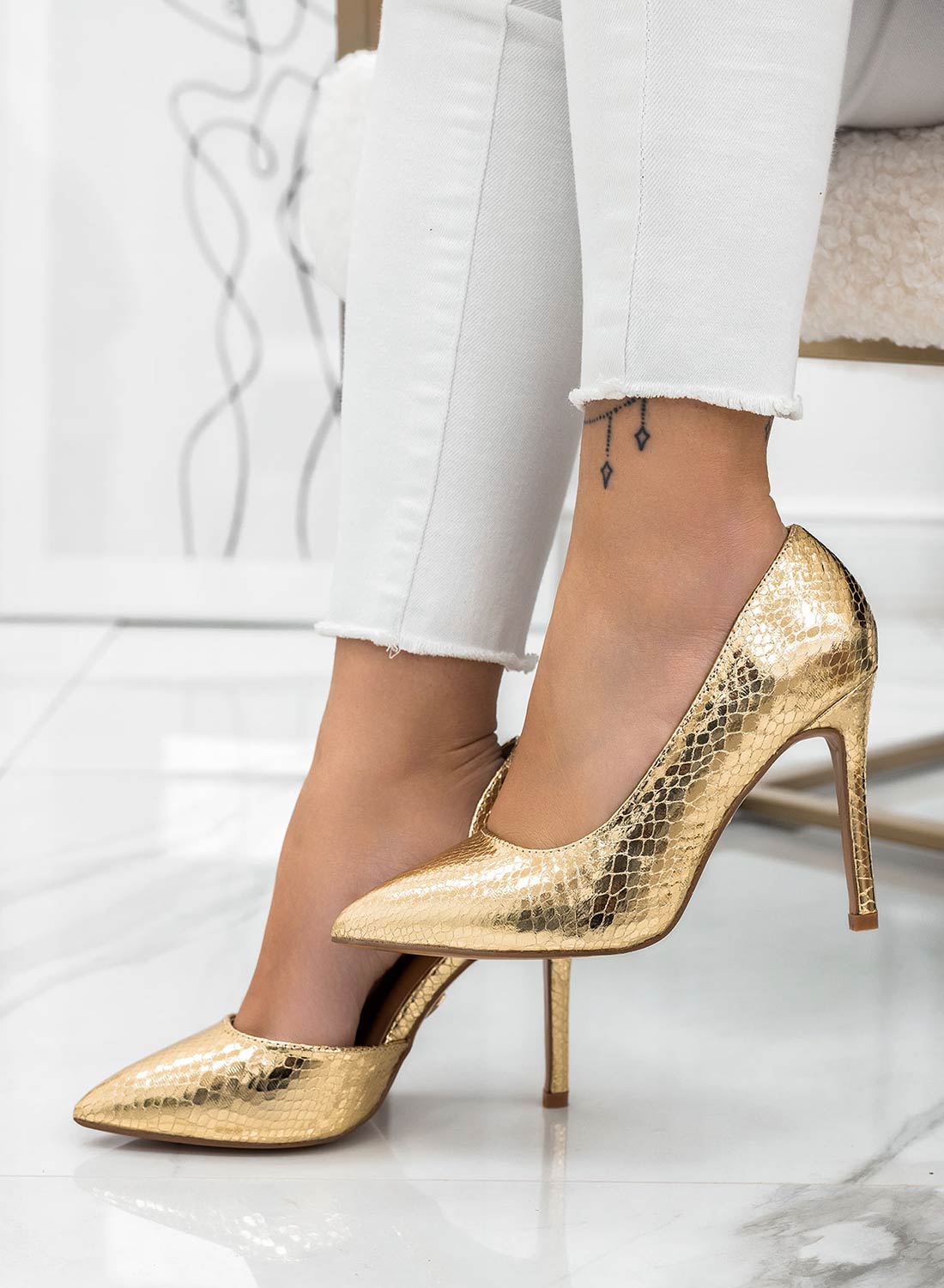 AURORA - Alexoo gold python-effect pumps with side opening