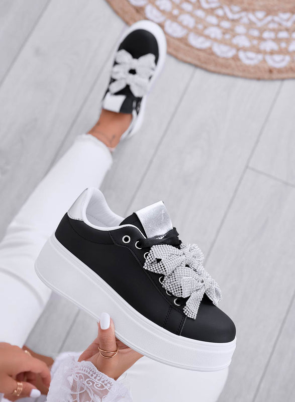 DEZZY - Sneakers nere con fiocchi in strass argento