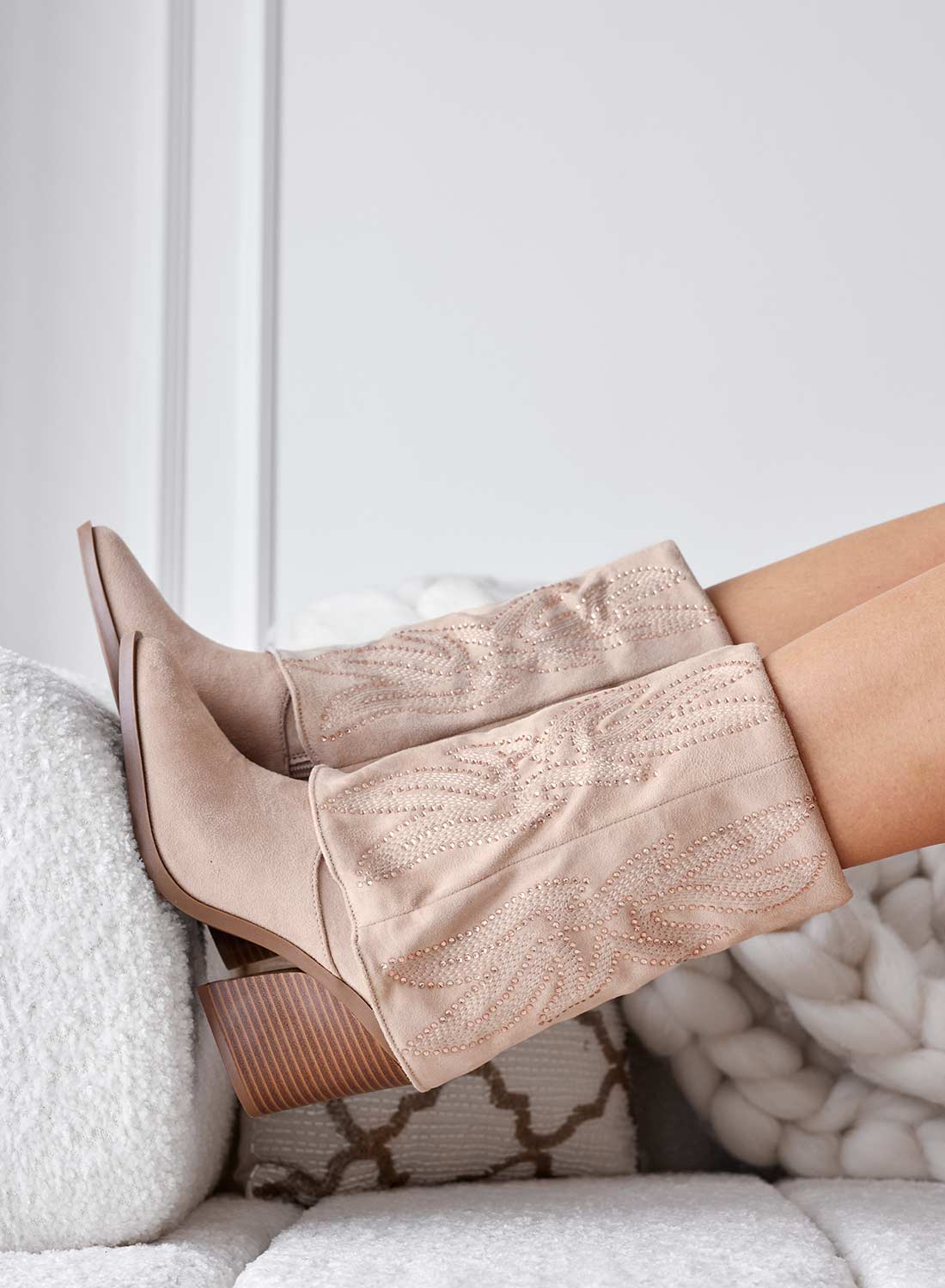 PICA - Botte de camping beige avec revers et strass
