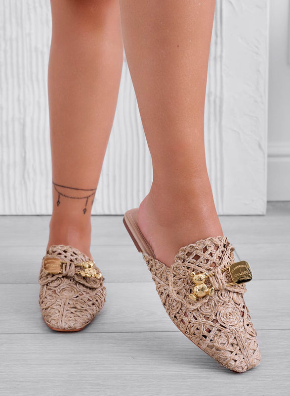 FIESTA - Espadrillas fango sabot ricamate con teddy oro