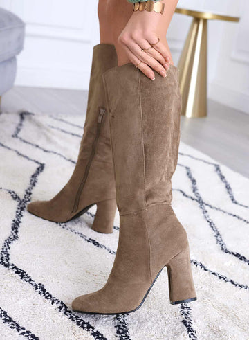Brown suede boots with comfortable heel