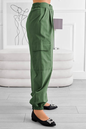 Green cargo pants with side pockets