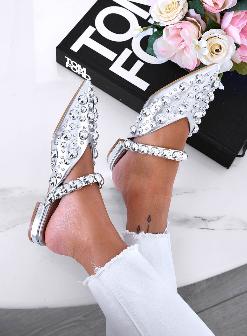 WILDA - Ballerine a sabot argento a punta con borchie a sfera