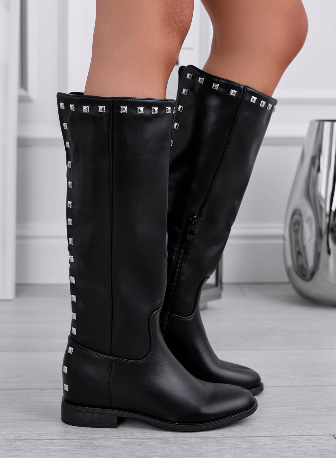 BEATRIX - Black Alexoo boots with internal wedge and studs on the back