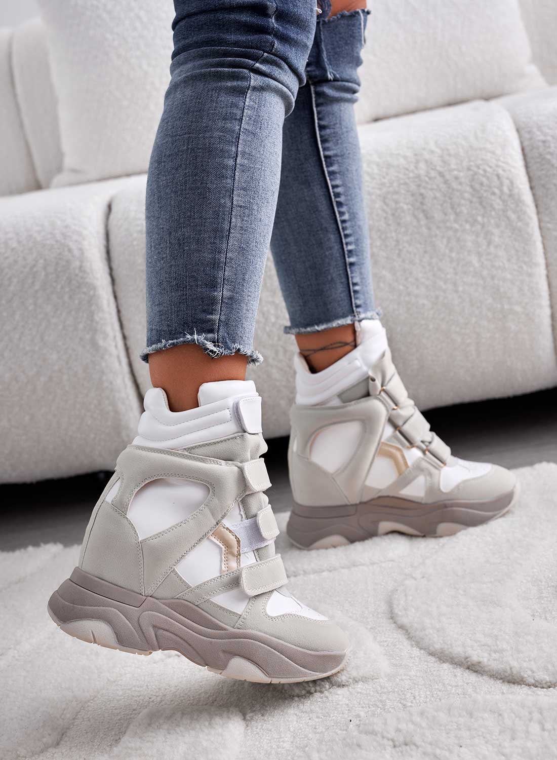 LAUREN - Sneakers bianche ghiaccio con zeppa interna e strappi