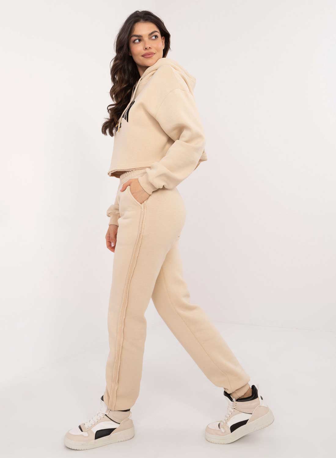 Beige two-piece fleece tracksuit with "Brooklyn" print