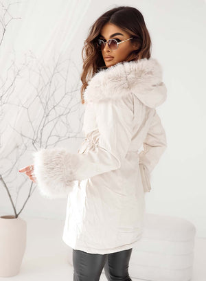 Padded cream jacket with hood and faux fur sleeves