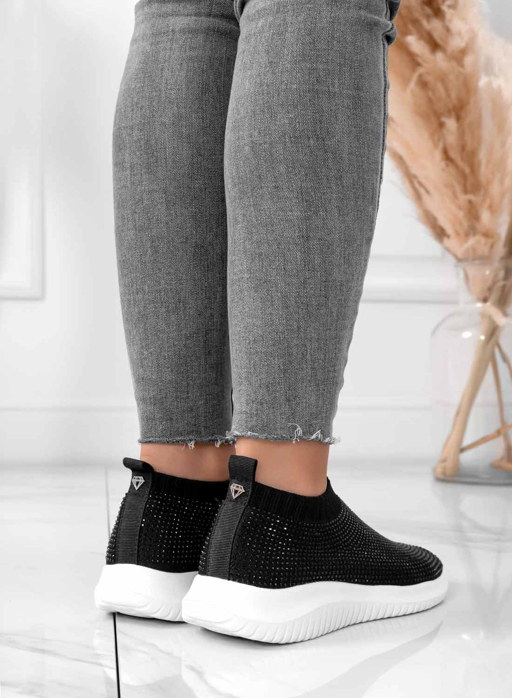 PARIS - Sneakers nere in tessuto elastico e strass