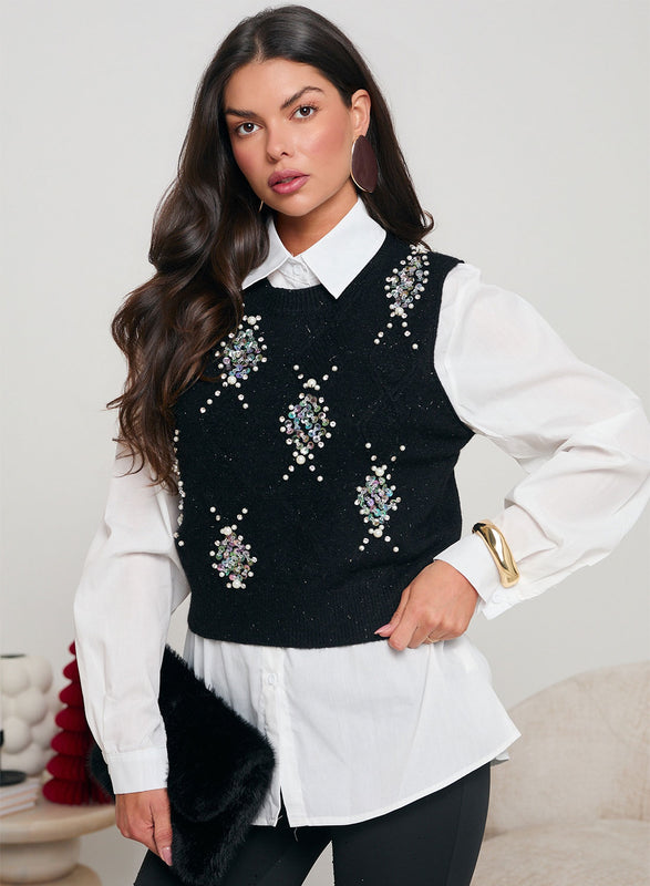 Camicia bianca con gilet nero  decorato con paillettes e perline