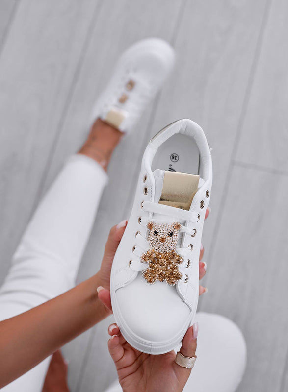 TANIA - Sneakers bianche con teddy gioiello oro