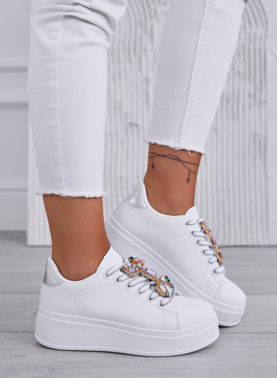 SORAYA - White sneakers with jewel embellishment and silver heel