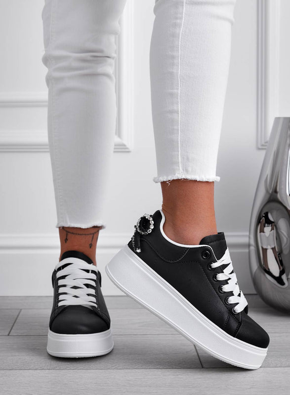 MILE - Sneakers nere con suola spessa e fiocco in strass