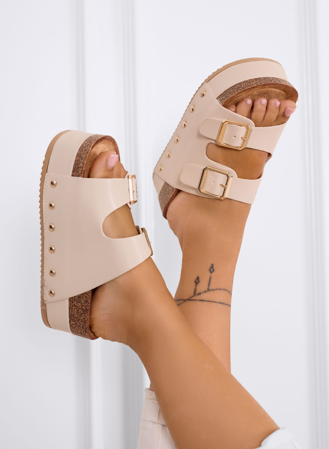 ABLA - Beige platform wedge sandals with double buckle and gold studs