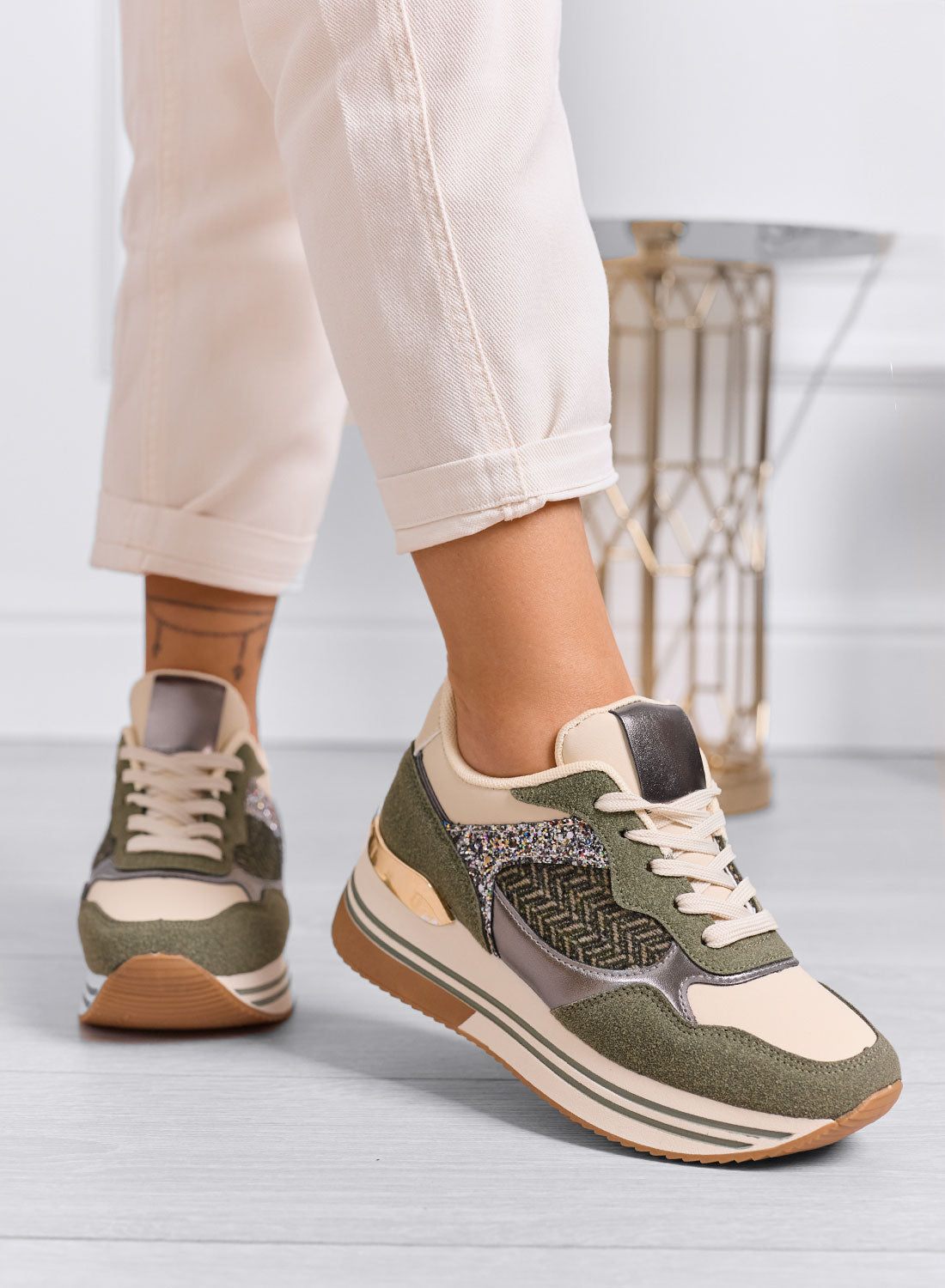 RUBINA - Baskets vertes avec détails pailletés et métallisés