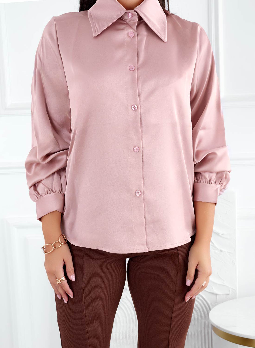Chemise rose en satin