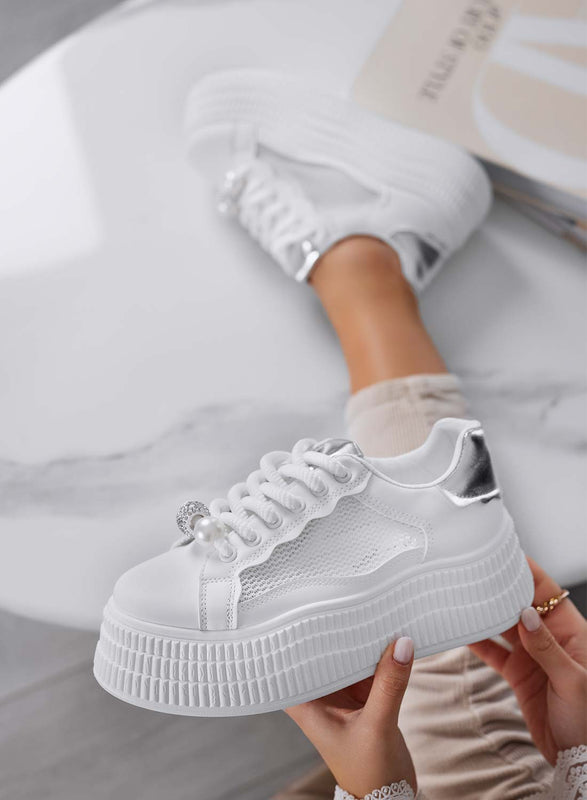 MIRELA - Sneakers bianche con inserti argento suola ad onda e rete