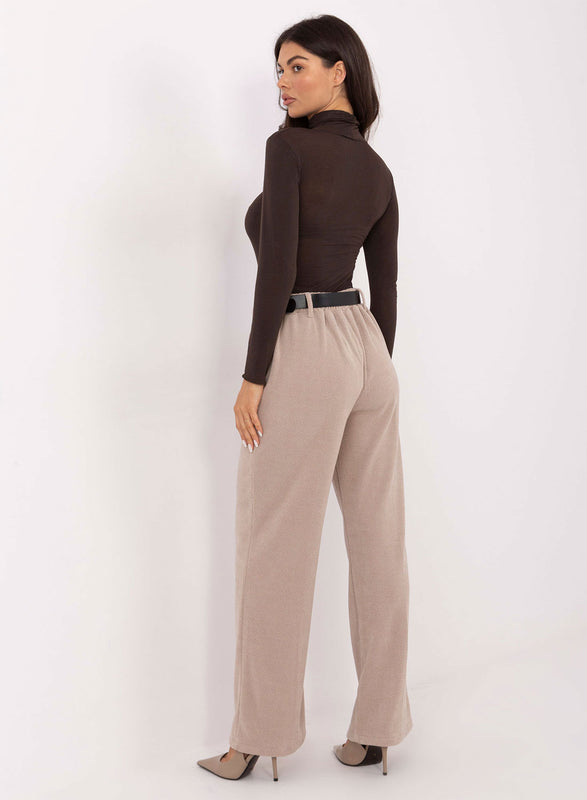 Pantalone Morbido beige a Vita Alta con Cintura