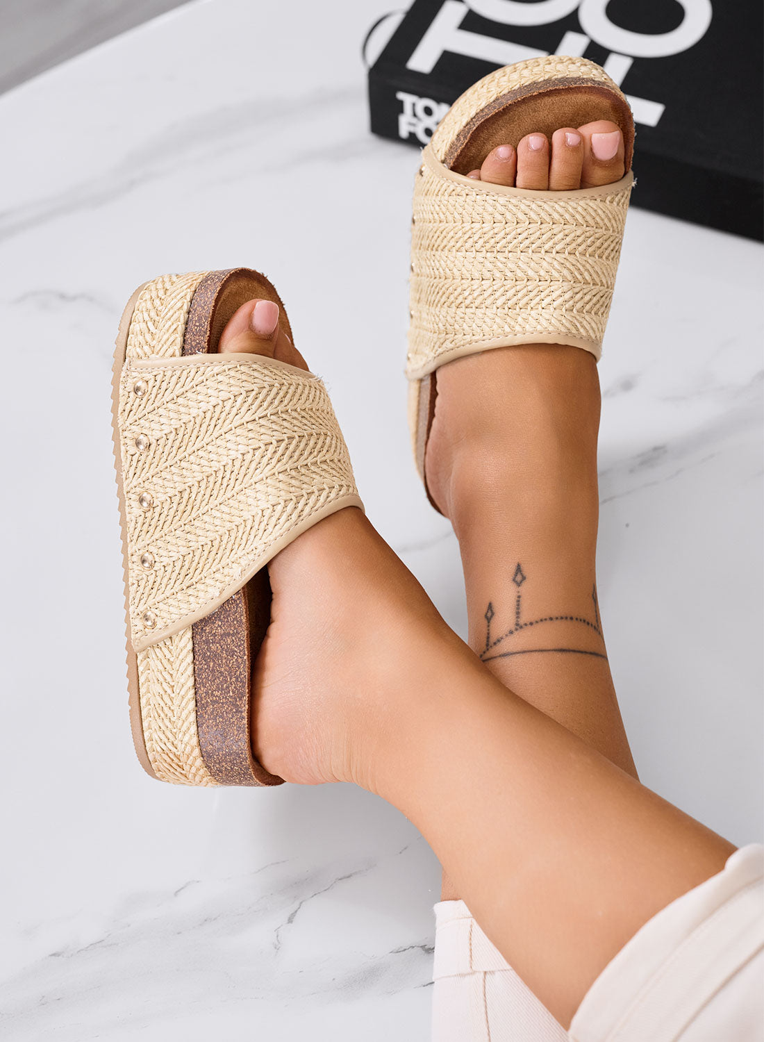 GIUSY - Sandali Ciabatte platform beige in corda intrecciata con suola alta