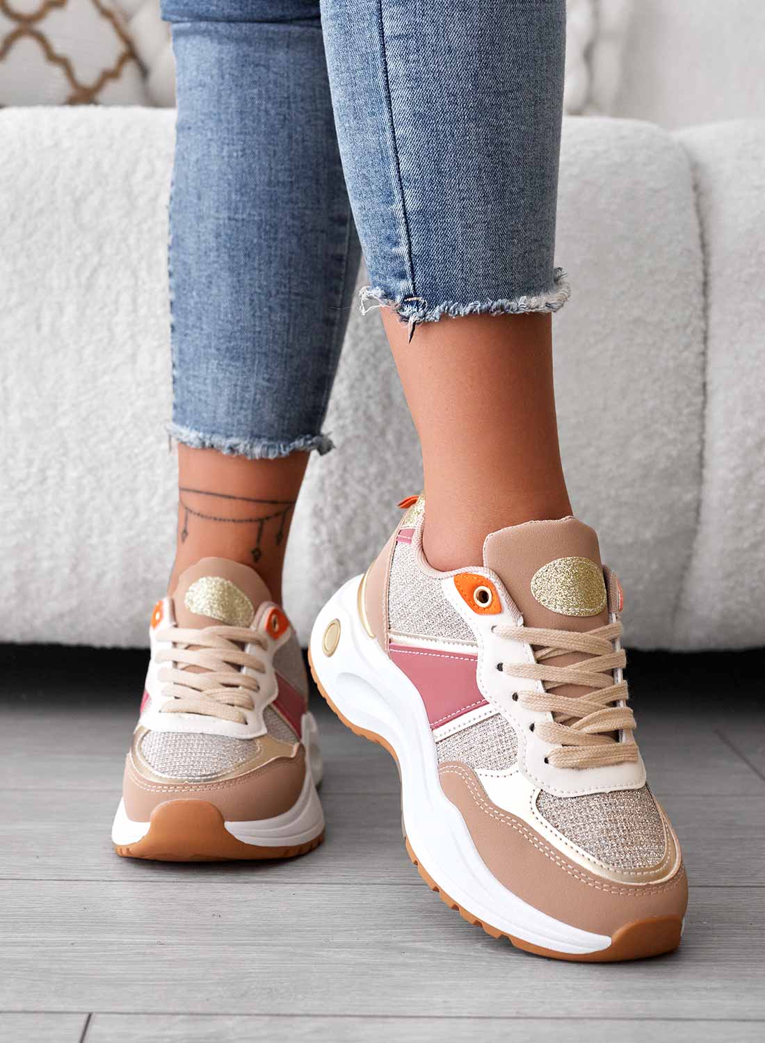 Multicolored sneakers with gold glitter inserts