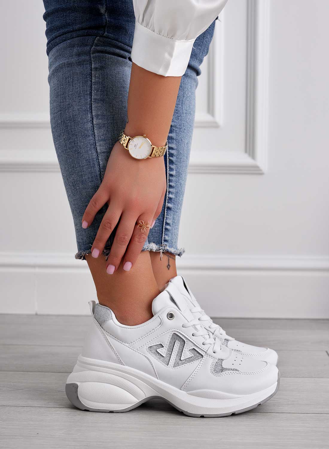 ELISABETTA - White sneakers with chunky sole and silver glitter inserts
