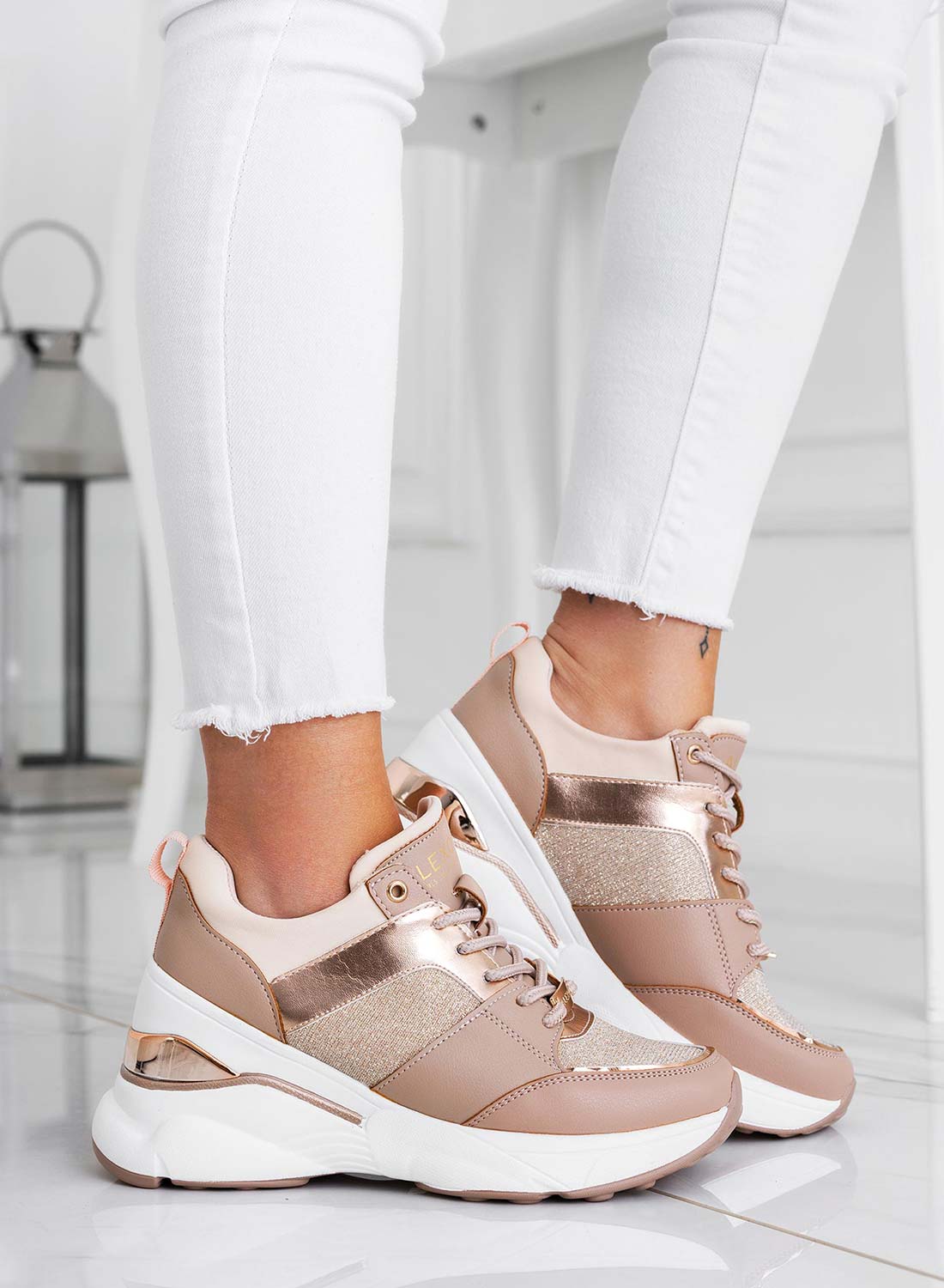FREYA - Sneakers oro rosa Alexoo con inserti glitter