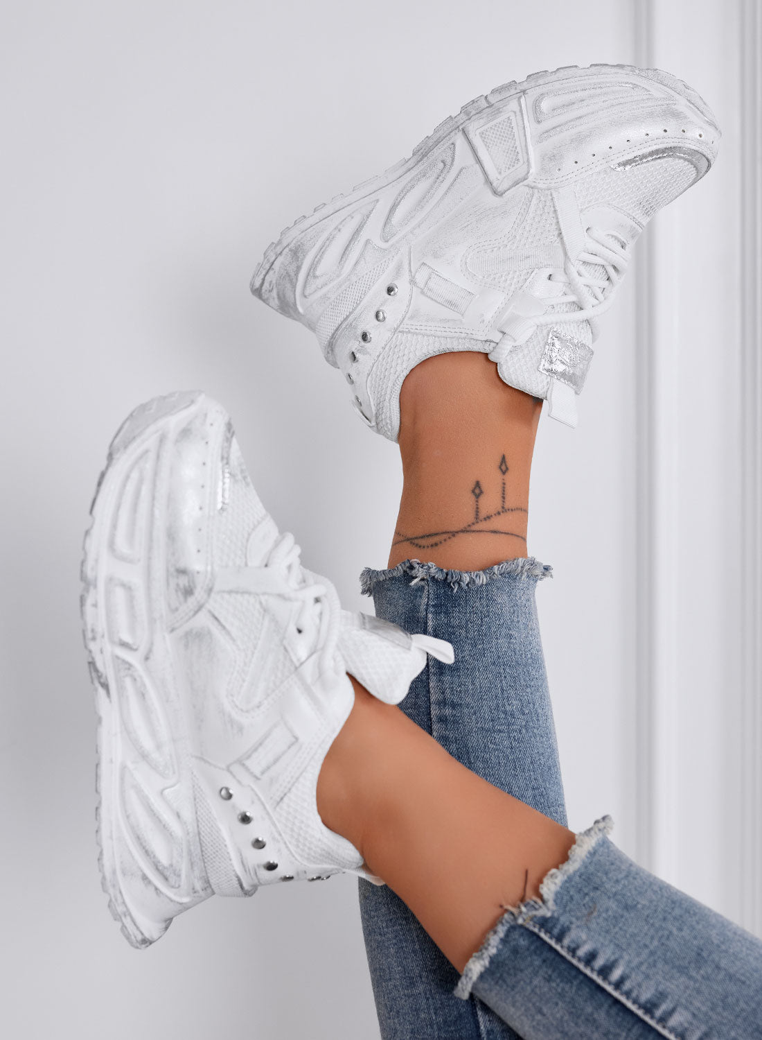ELLIOT - Sneakers Chunky Bianche con Dettagli Silver