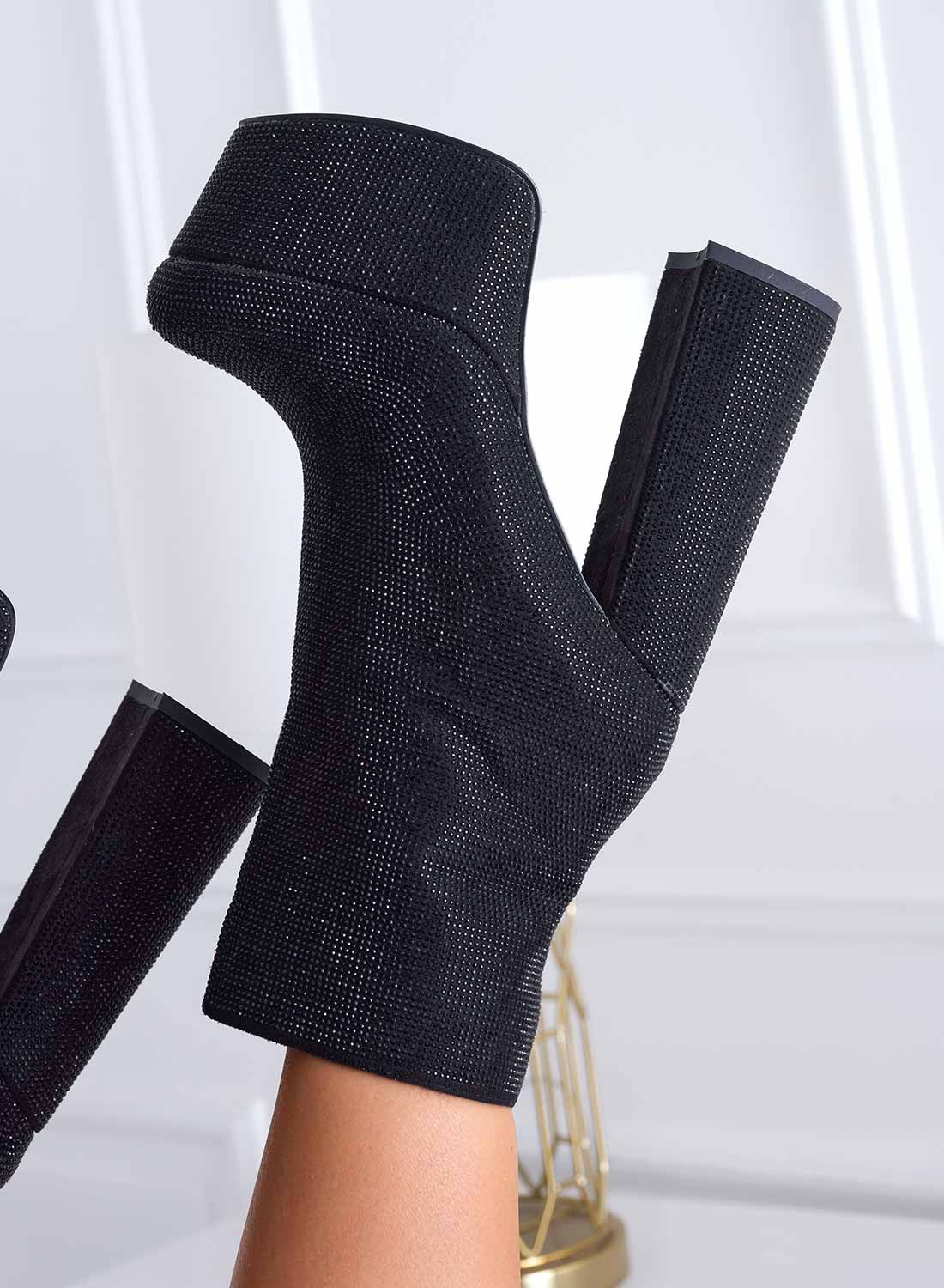 Bottines noires Alexoo bijou à talons hauts